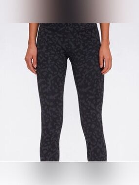 lululemon athletica Black Tonal Leopard Print Leggings